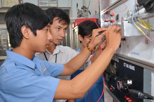 Ban hành Nghị định quy định về cơ sở giáo dục nghề nghiệp có vốn đầu tư nước ngoài